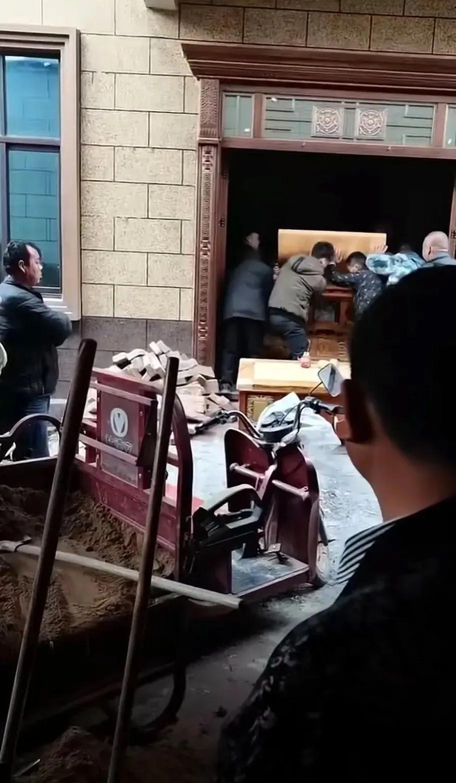 河南，千年古都，活力现代的璀璨明珠